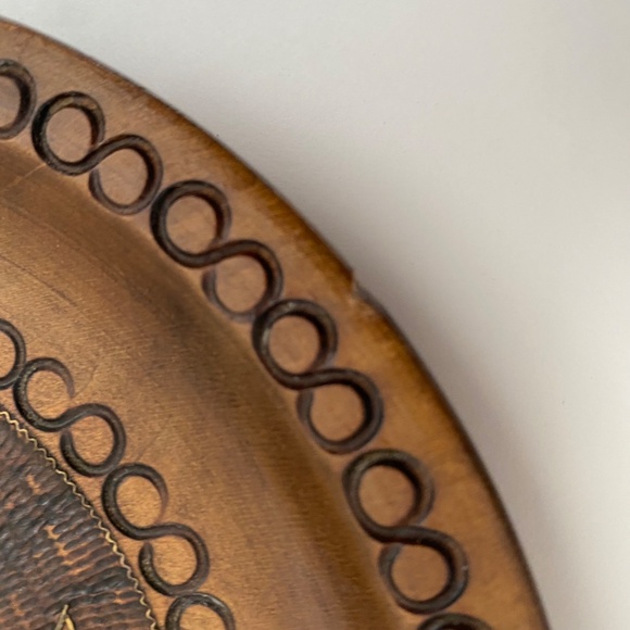 Vintage Milenium Wood Polish Plate Brass Wire Inlay - Picture 3 of 4